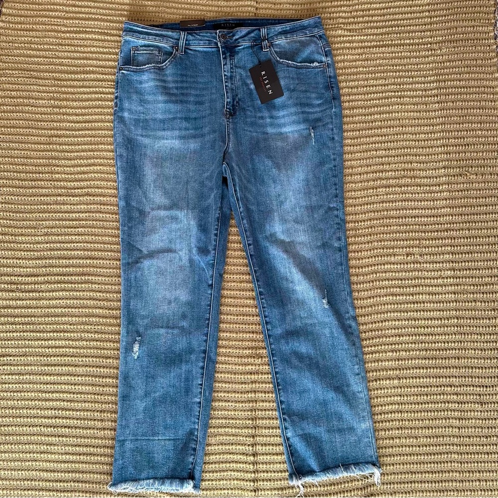 NWT Risen cuffed slim straight leg jeans